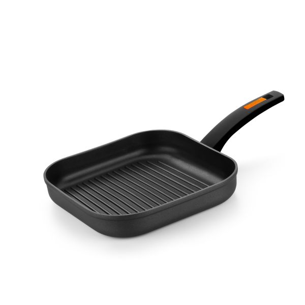 GRILL FUEGO C/RAYAS 28CM